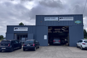 Photo du garage à SAINT MARS DU DESERT : Garage Cahier